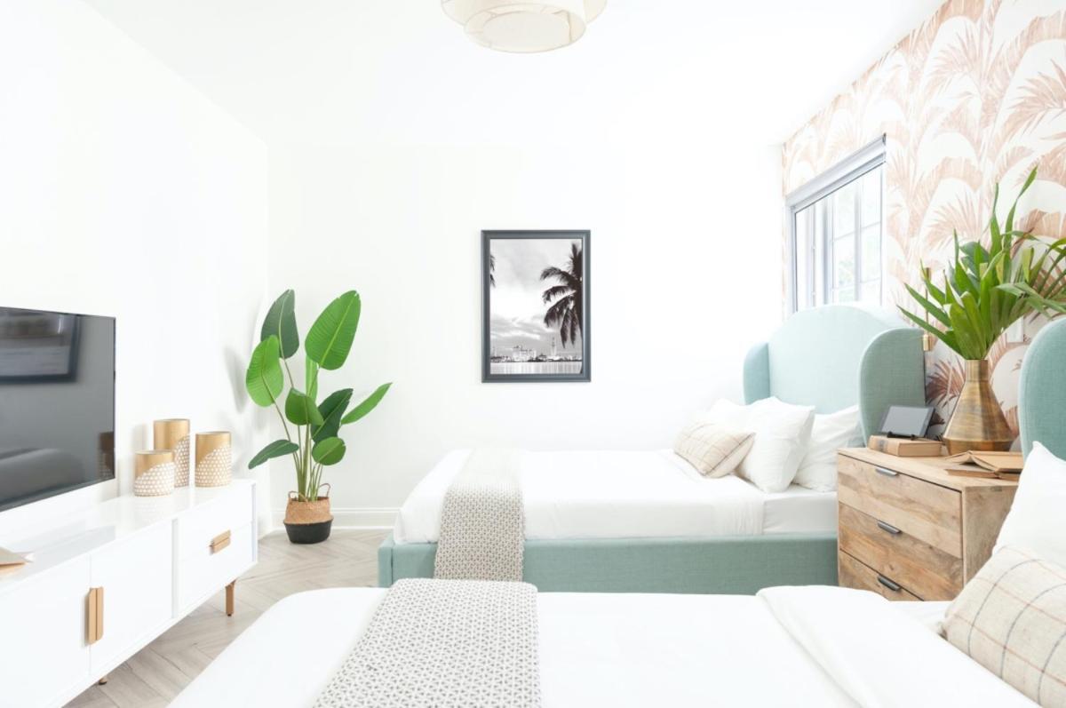 Collins Hotel Studio マイアミビーチ 部屋 写真